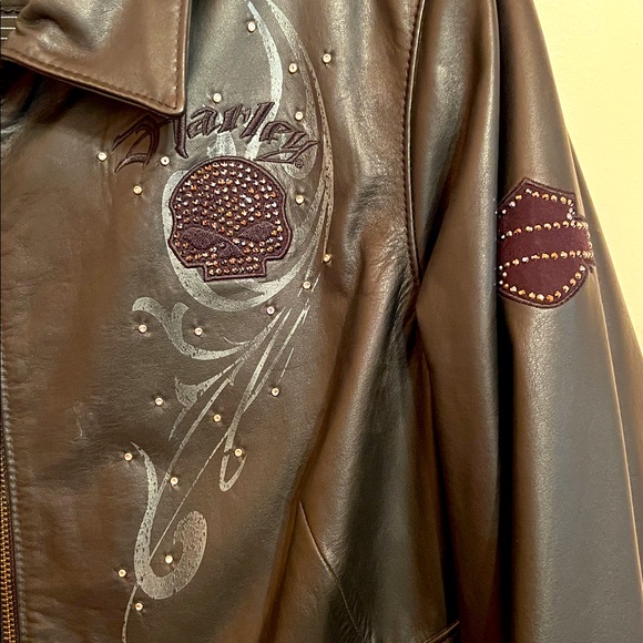 Harley-Davidson Black Women's Leather Jacket with Rhinestones Embellishments. - Picture 4 of 11
